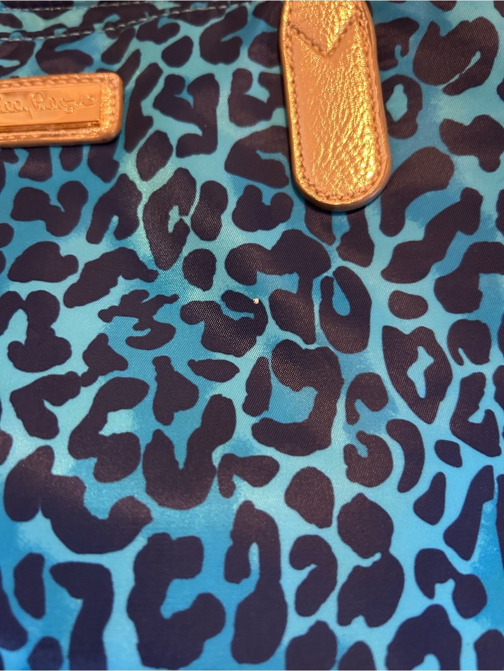 Lilly evita oyster bay leopard print tote bag with strap - Picture 4 of 7